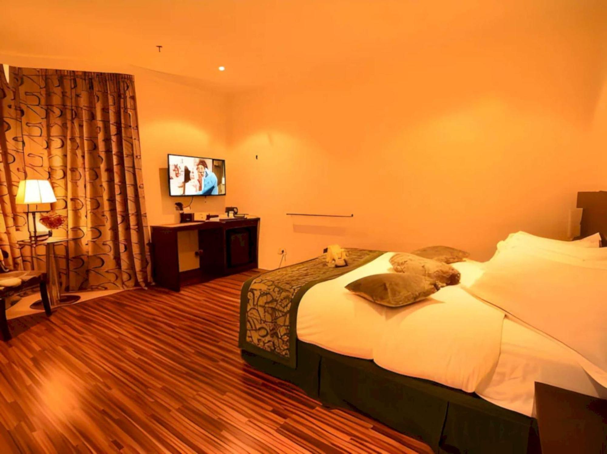 Sunday Millennia Hotel Riad Exterior foto